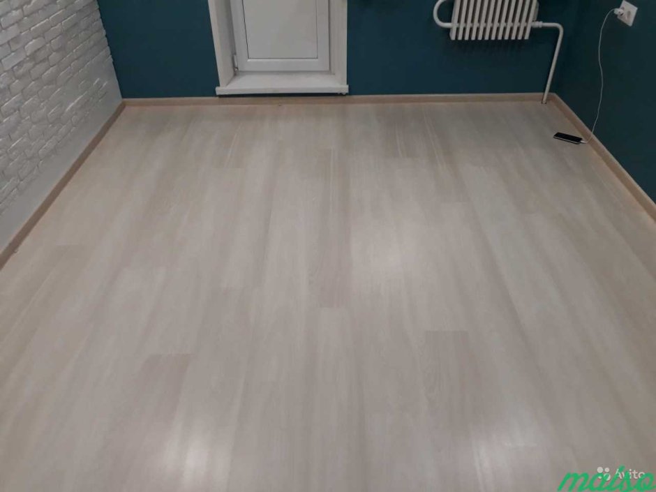 Ламинат без плинтуса