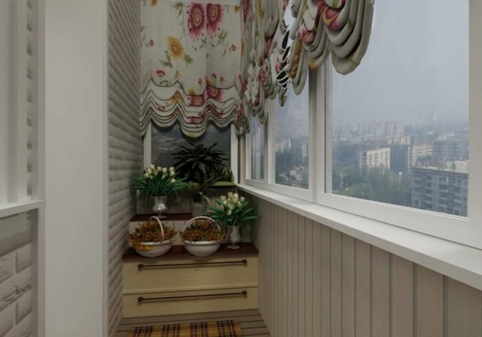 Декор балконного окна