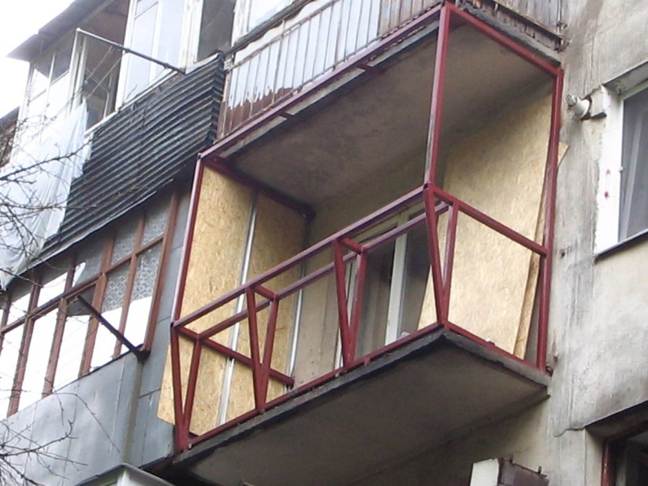 Балкон с выносом