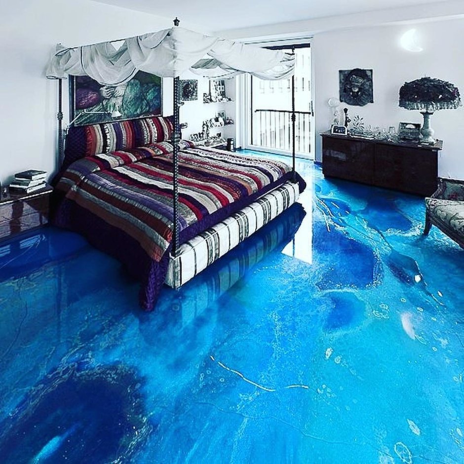 Наливной пол в спальне
