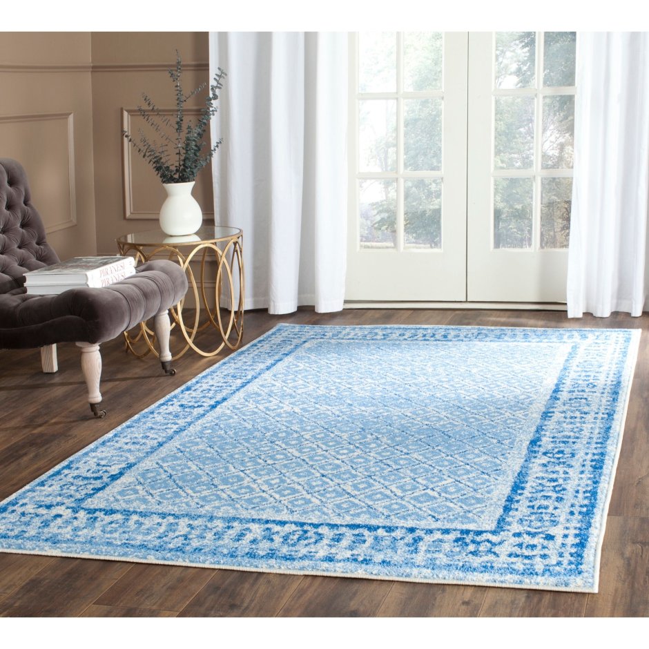 Ковер серо-голубой в гостиную