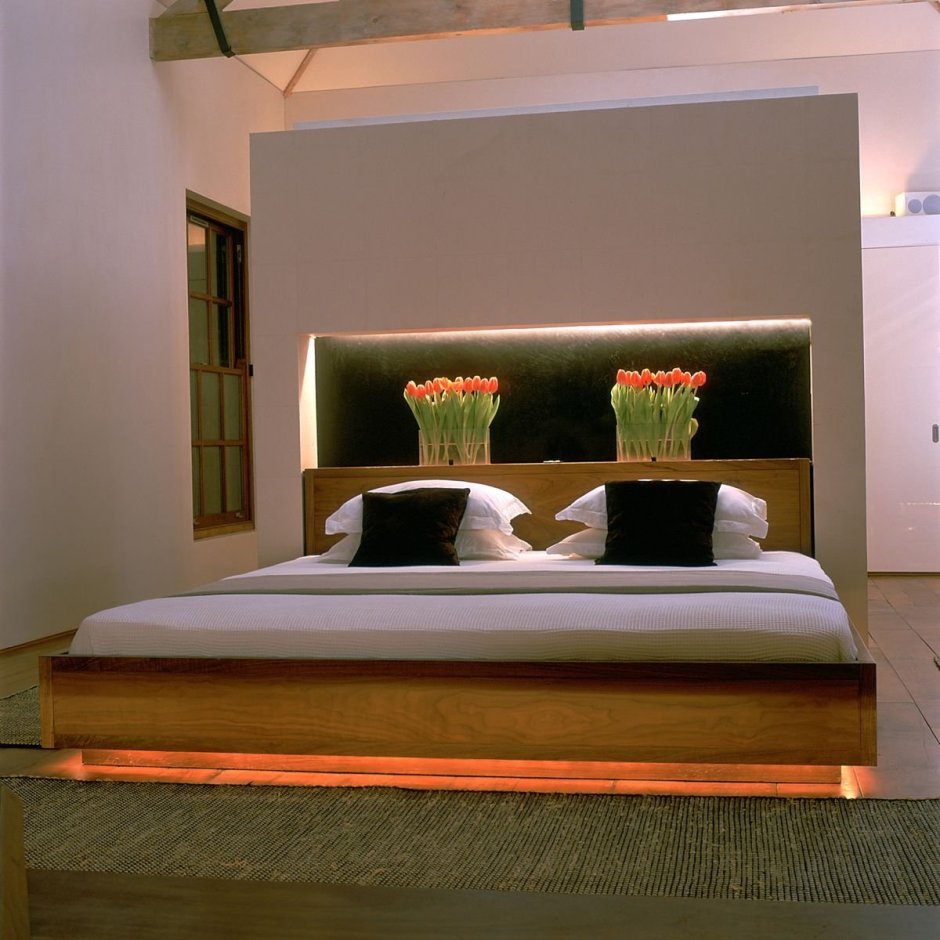 Дизайнерские парящие кровати