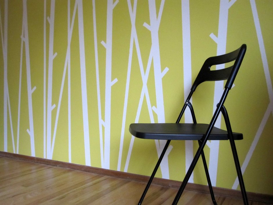 Покраска стен с малярным скотчем