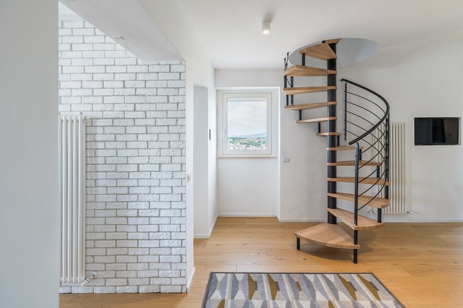 Винтовая лестница в скандинавском стиле