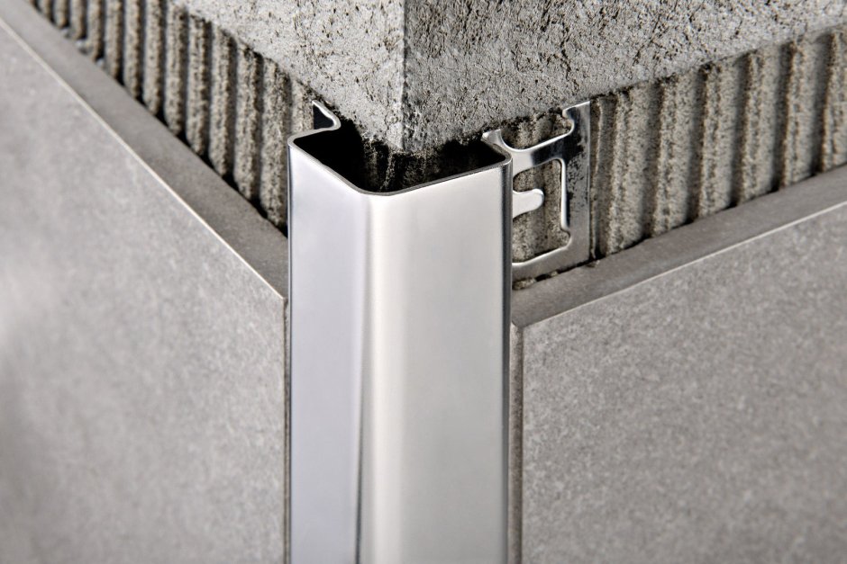 Профиль алюминиевый для кафельной плитки наружный 12х2700 мм серебро