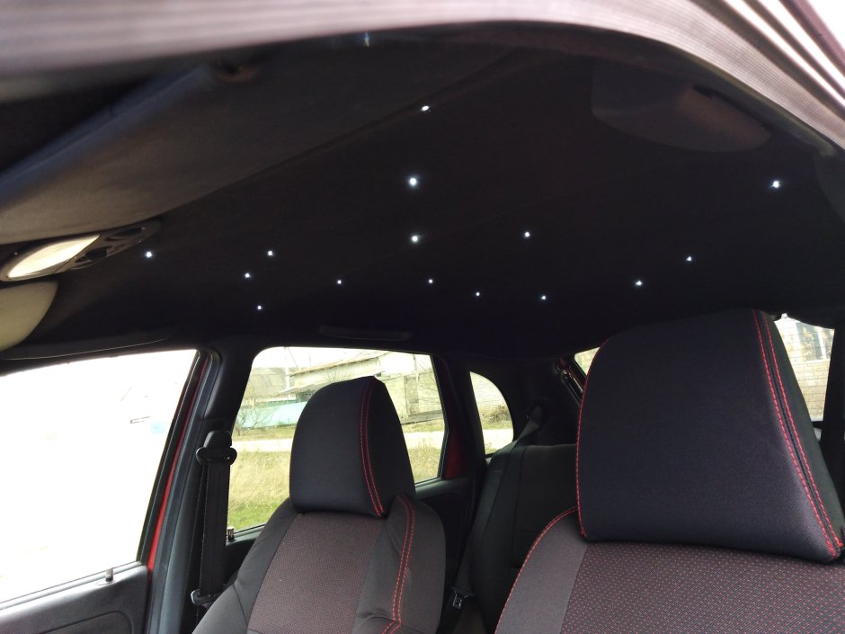 Потолок алькантара Лансер 10