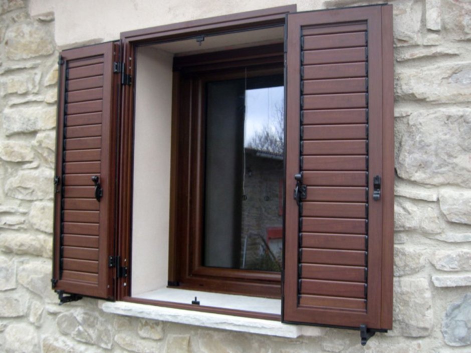 Ставни на окна деревянные