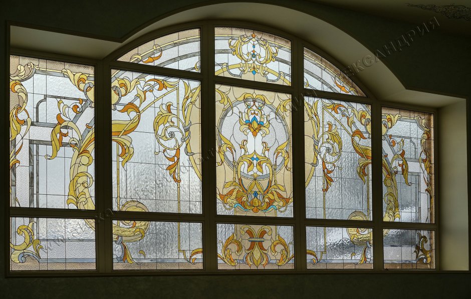 Окна Рехау витражные