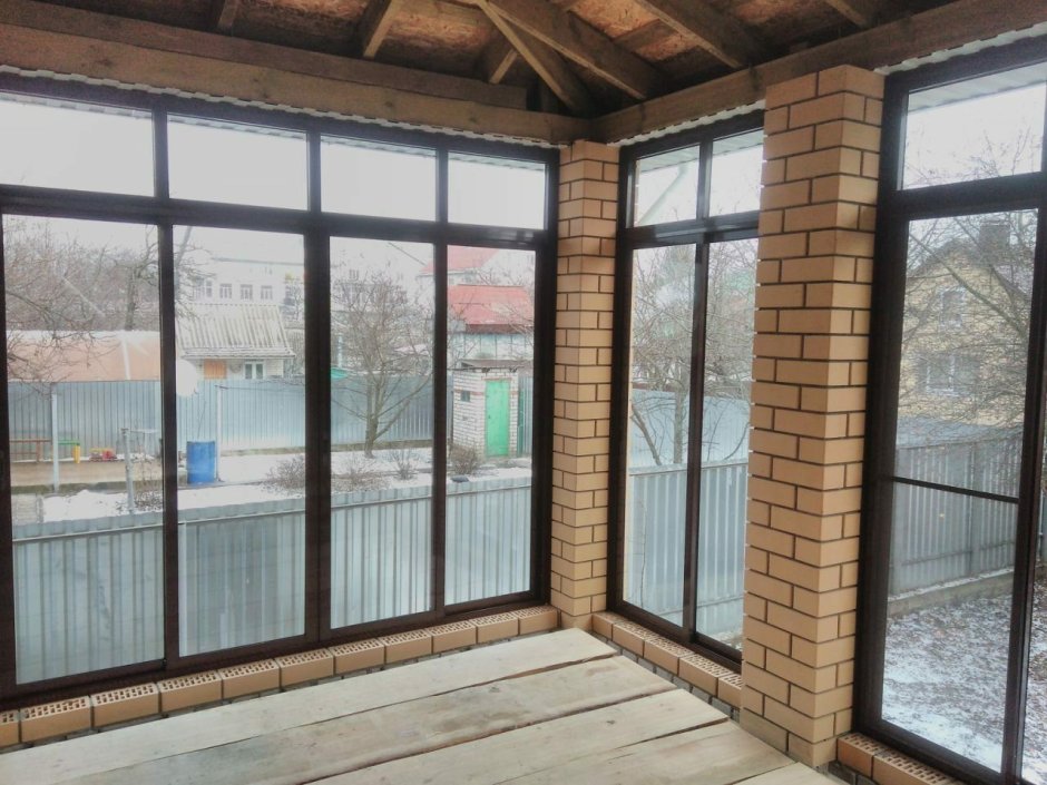 Французское остекление балкона Рехау