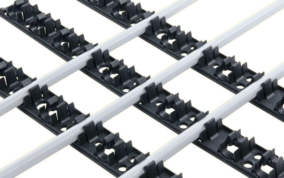 Шина фиксирующая для монтажа труб теплого пола для 16 и 20мм