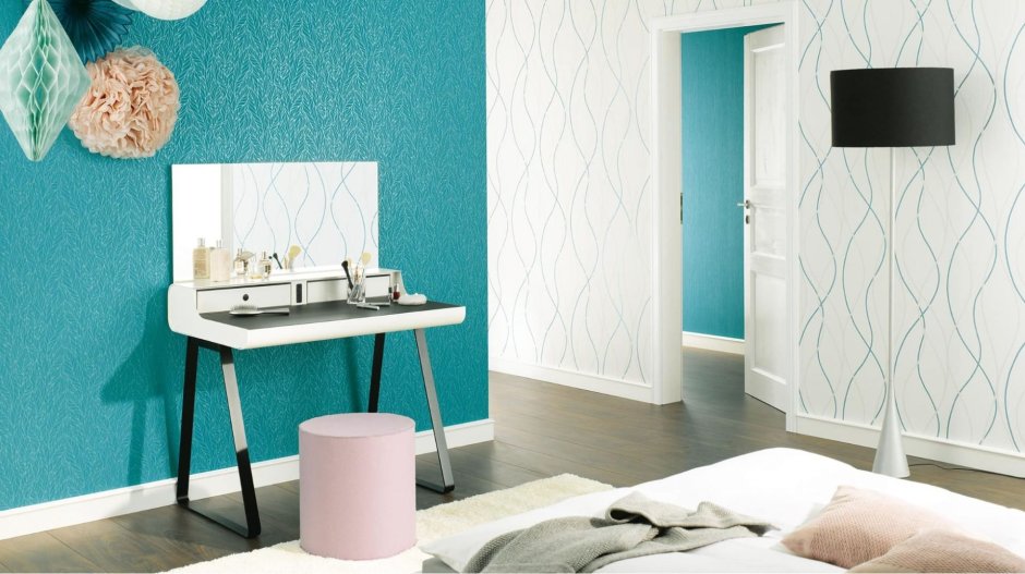 Обои на стену в комнату