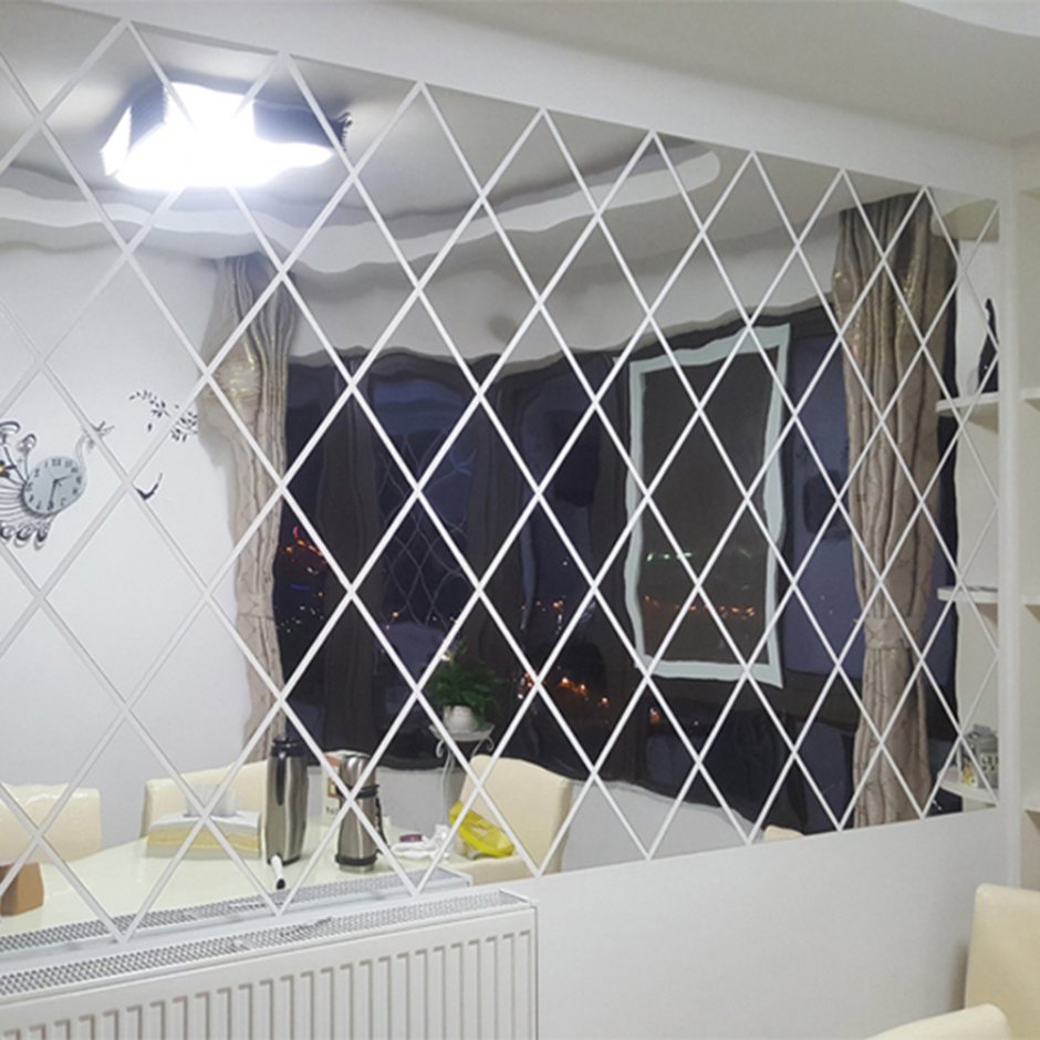 Зеркальная стена