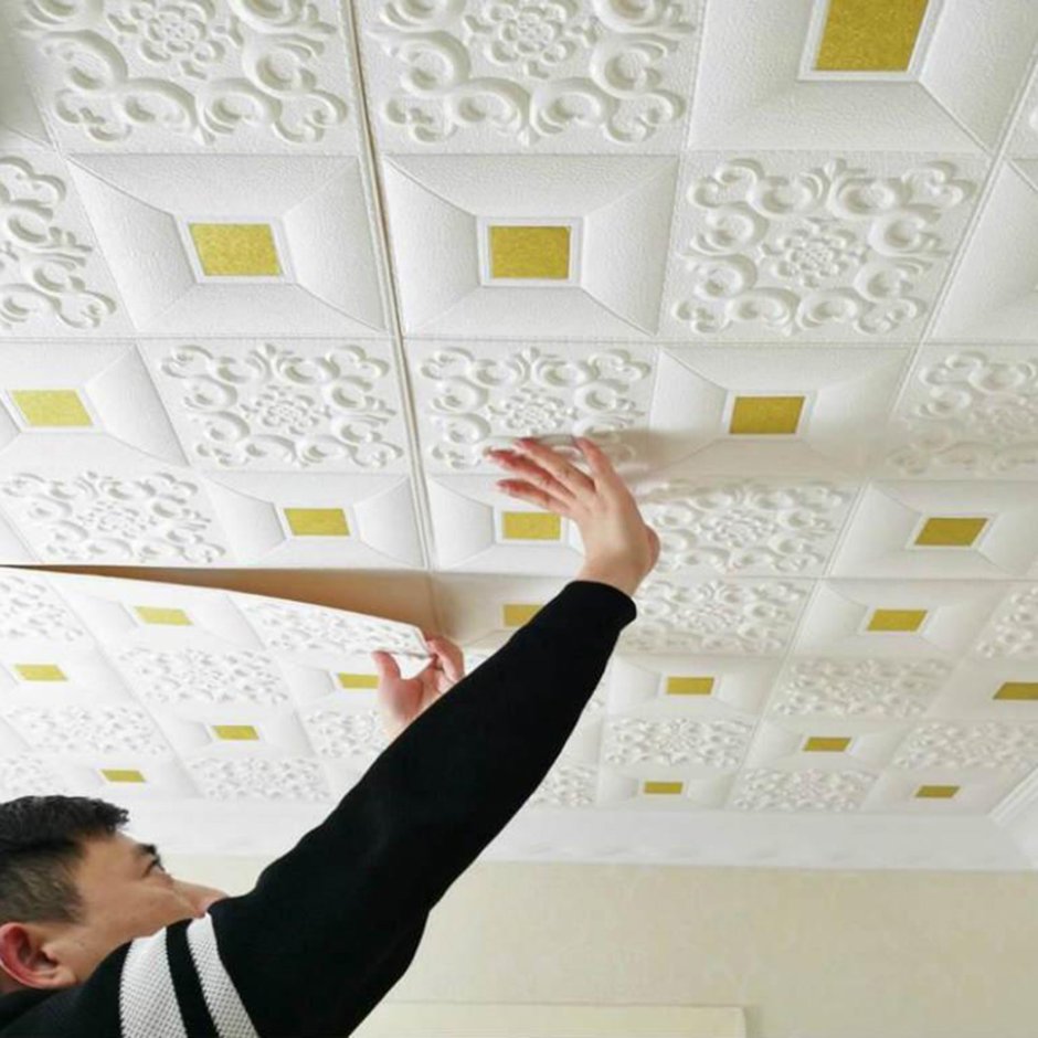 Самоклейка на потолок