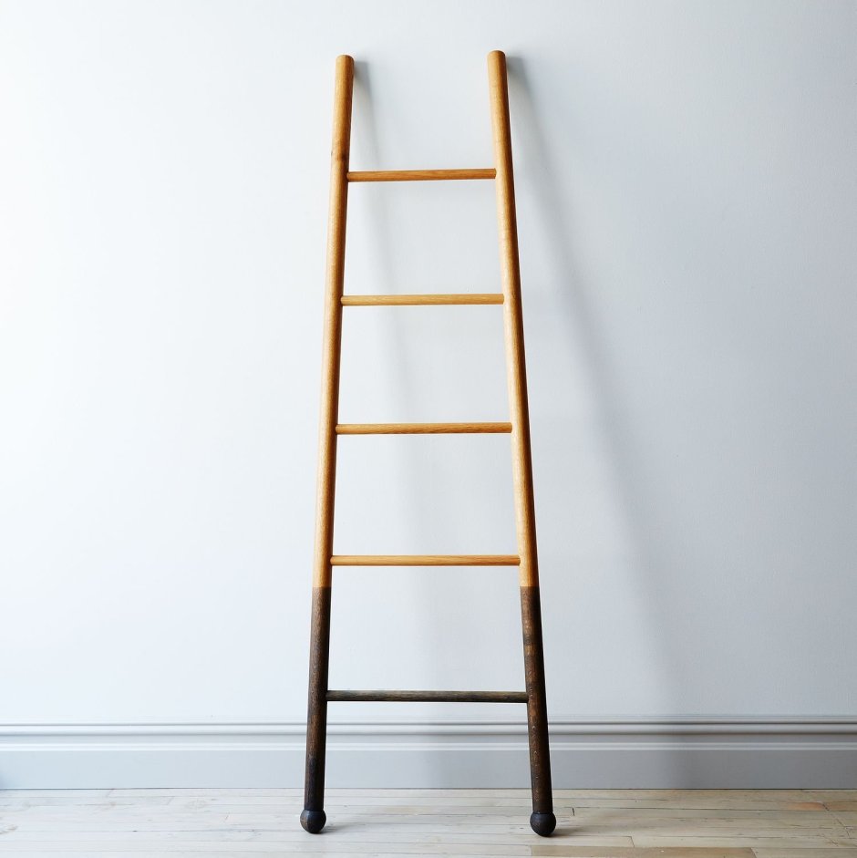 Лестница деревянная приставная