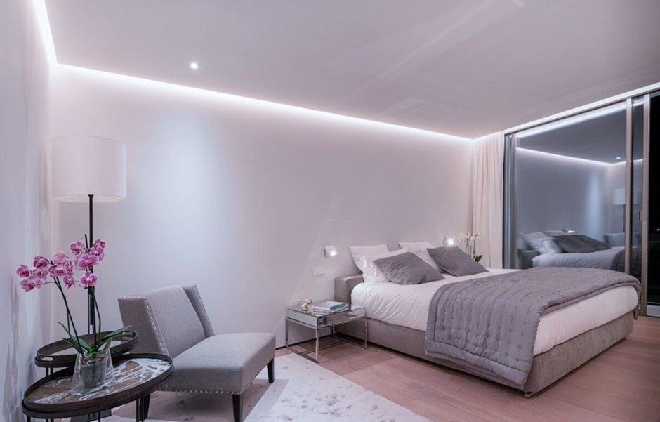 Парящий натяжной потолок