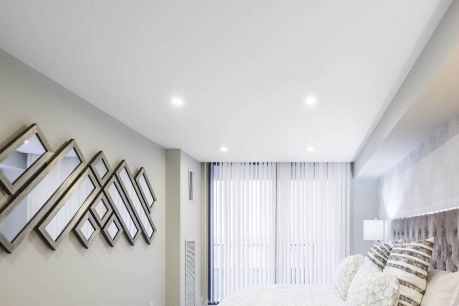 Натяжные потолки 2021