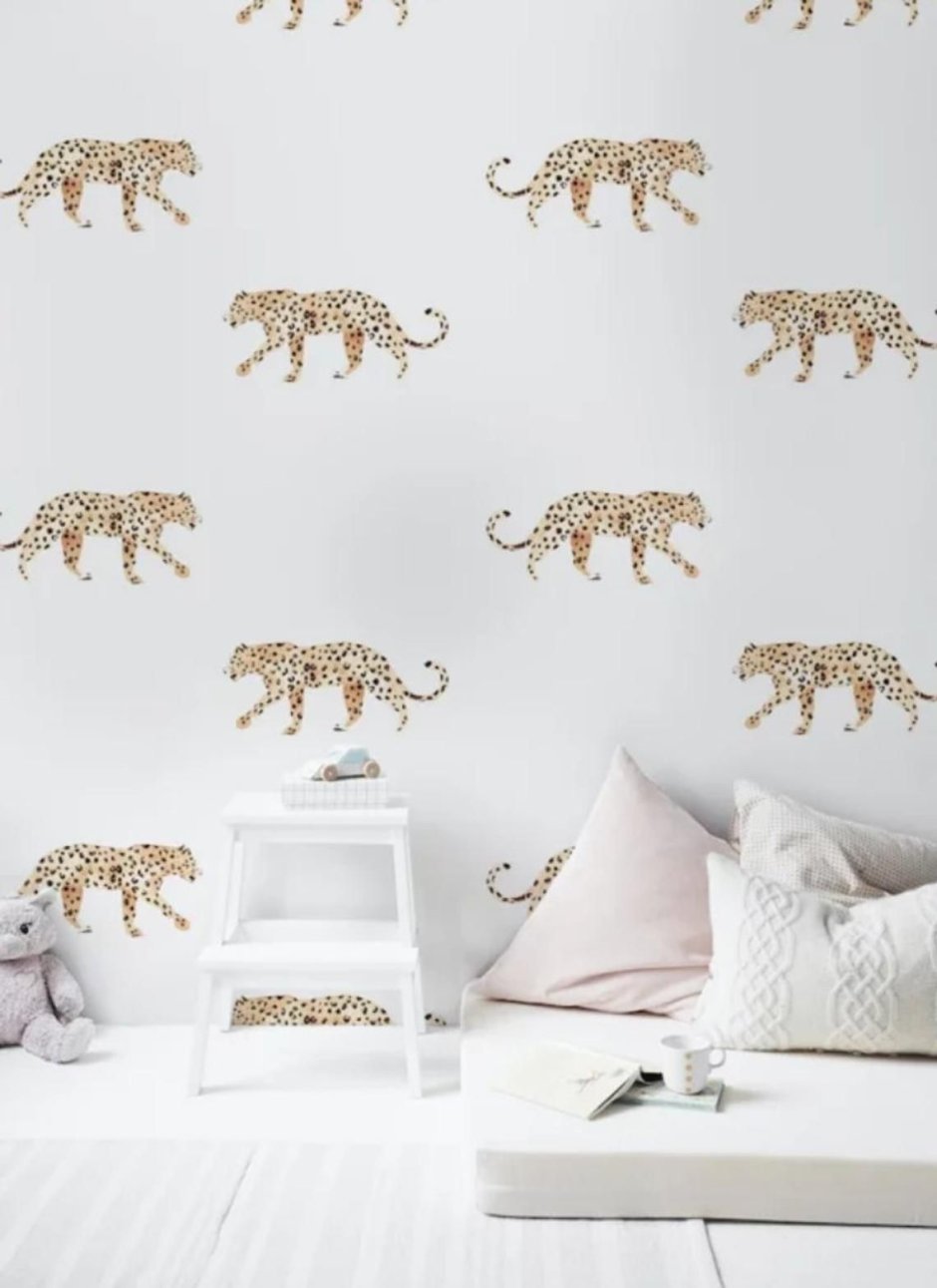 Животные принты в интерьере