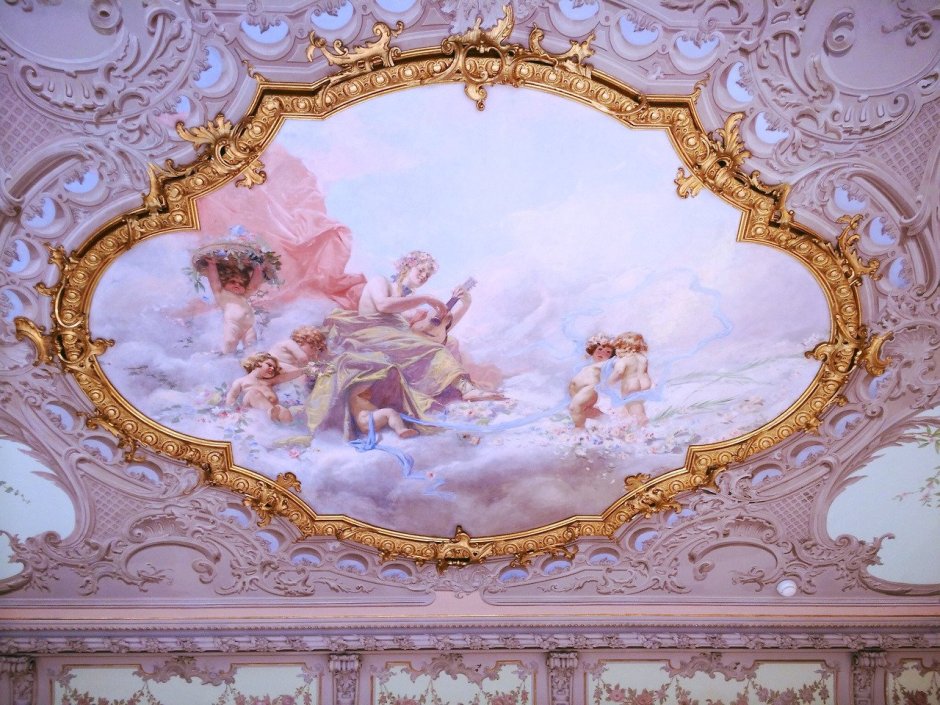 Фреска рококо