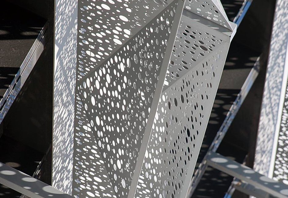 Панель перфорированная 1800х600 металл