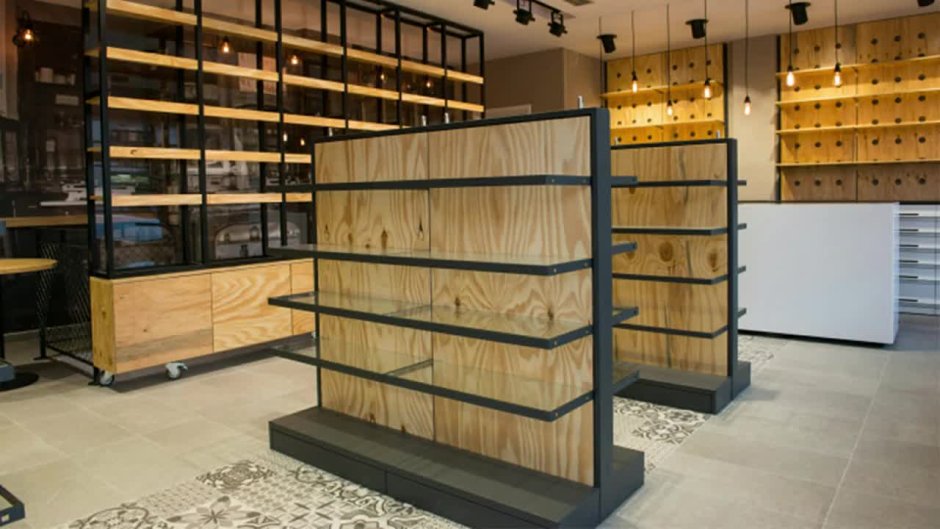 Креативный стеллаж