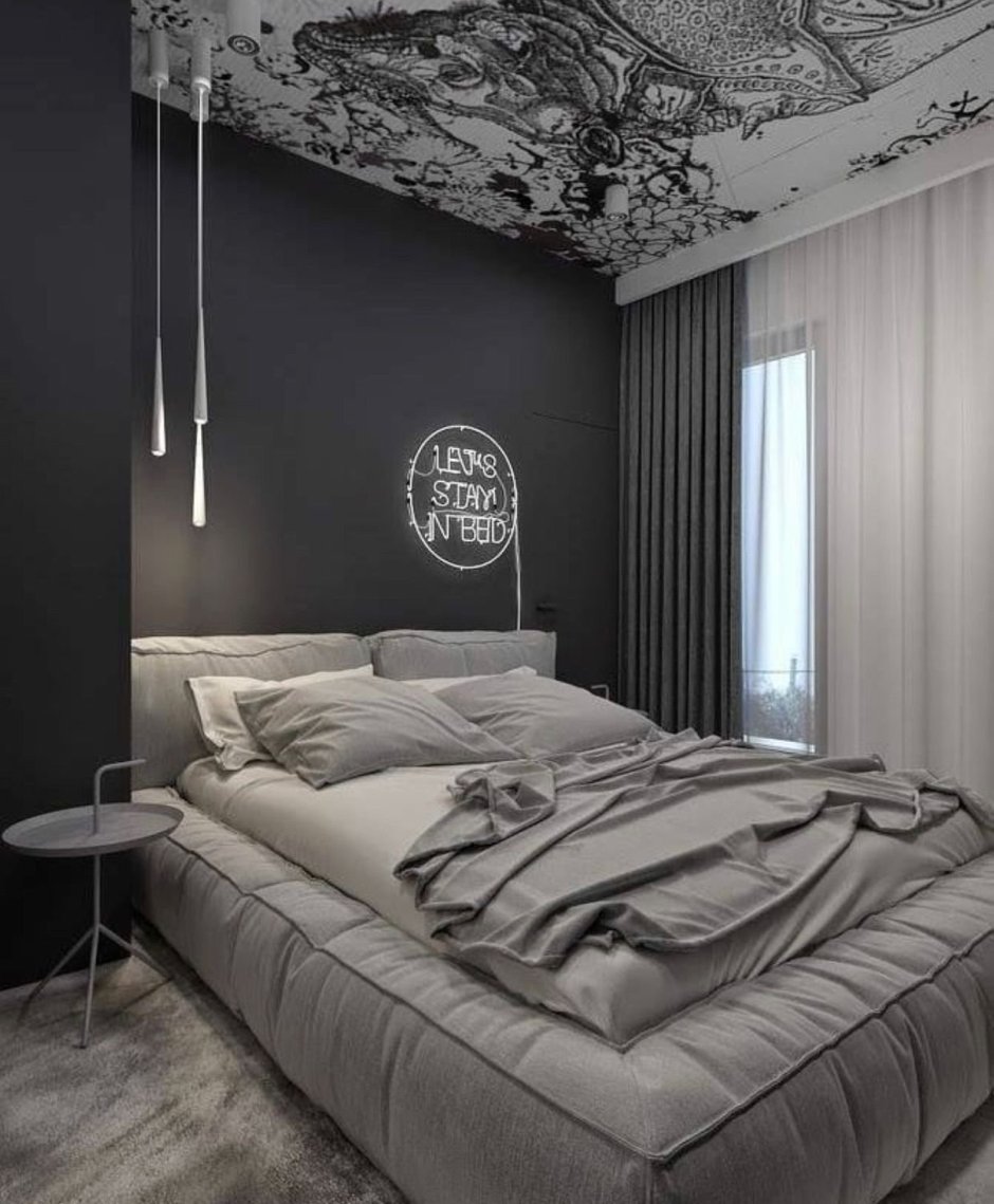 Серые крашеные стены