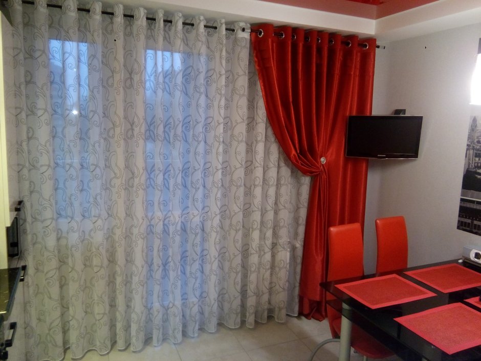 Тюль на рынке