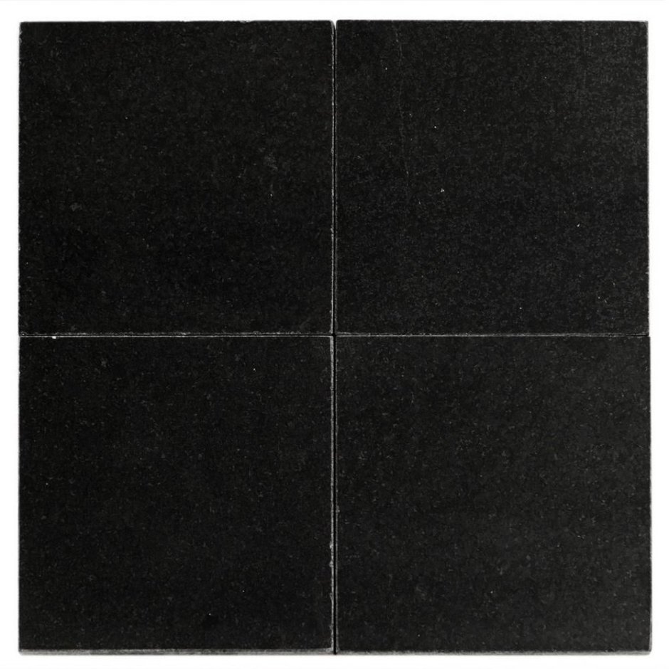 Черная квадратная плитка