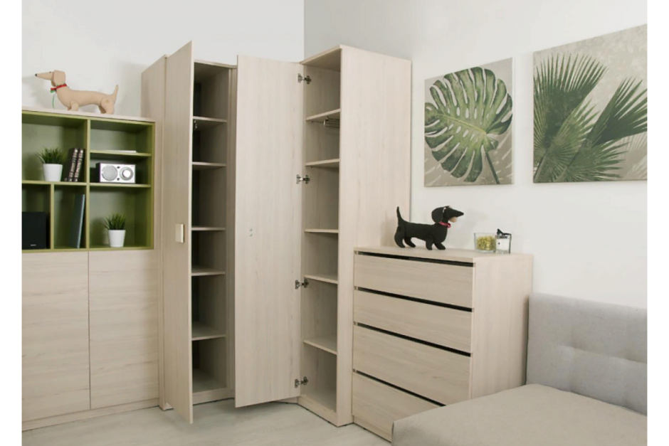 Встроенный шкаф с комодом