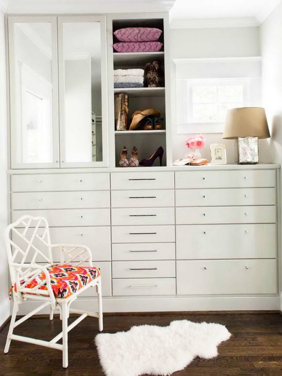 Шкаф купе с телевизором