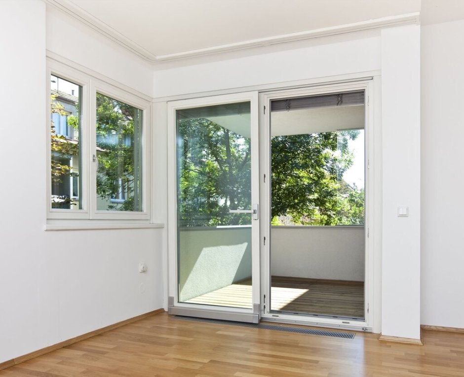 Портальные двери Рехау