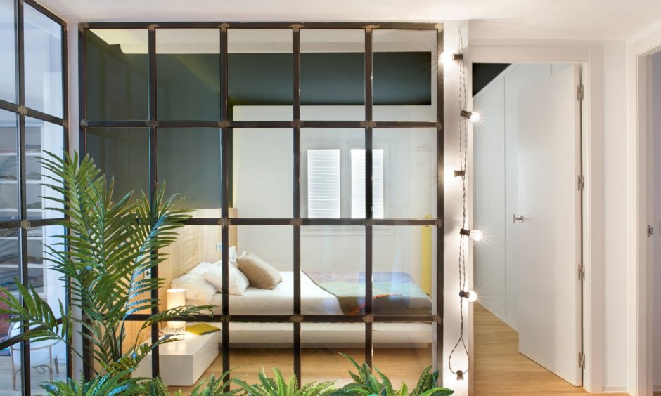 Алюминиевая перегородка для зонирования