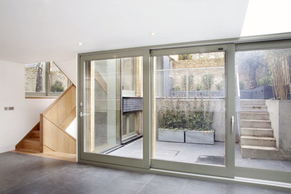 Рейнерс раздвижные двери