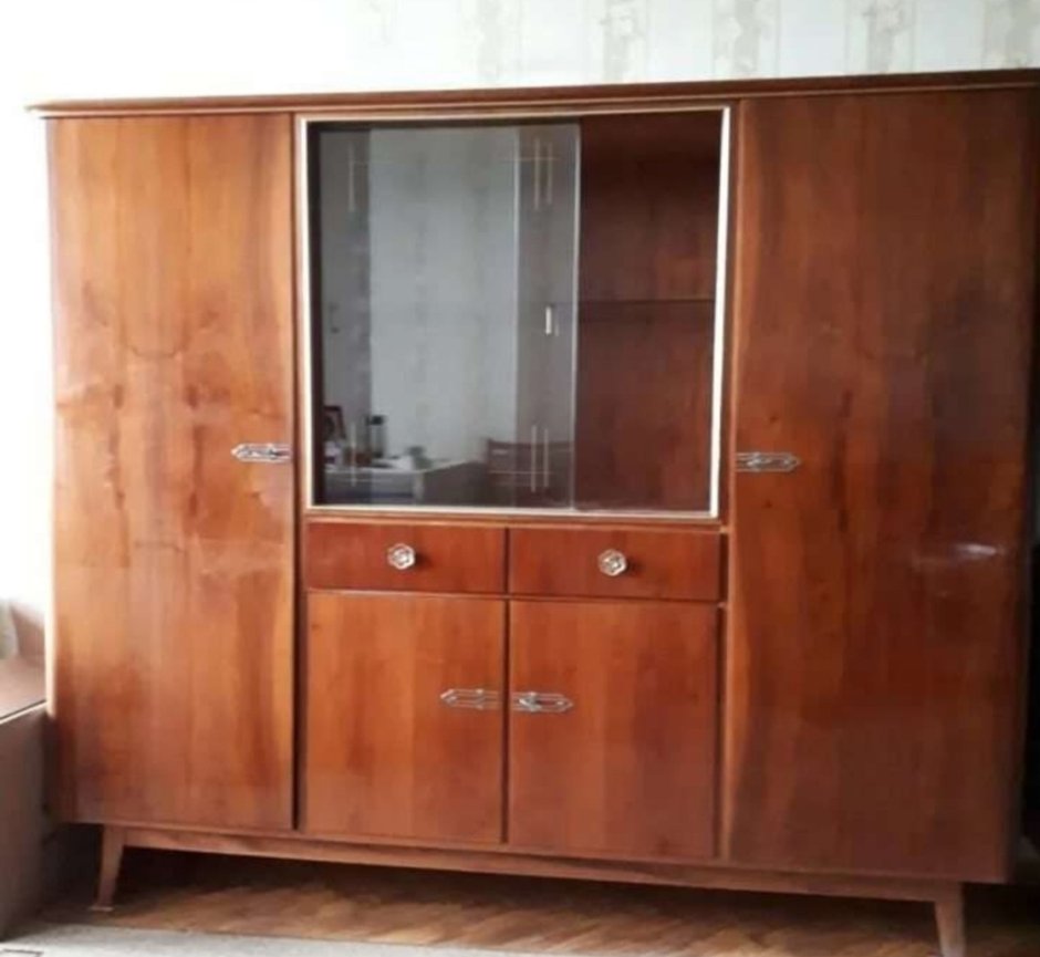 Сервант Корвет