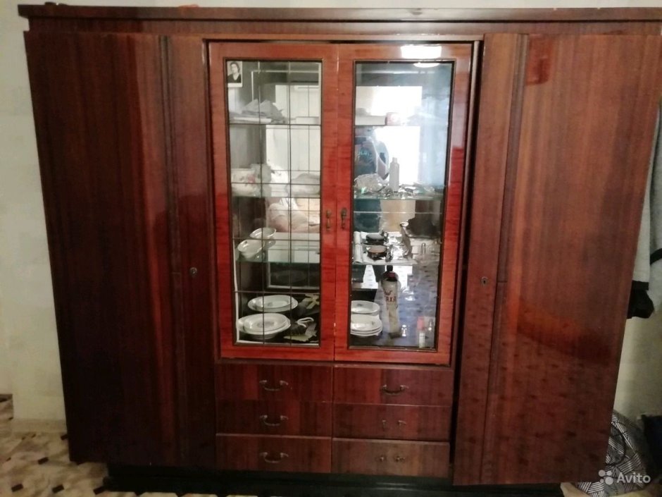 Шкаф буфет Хельга