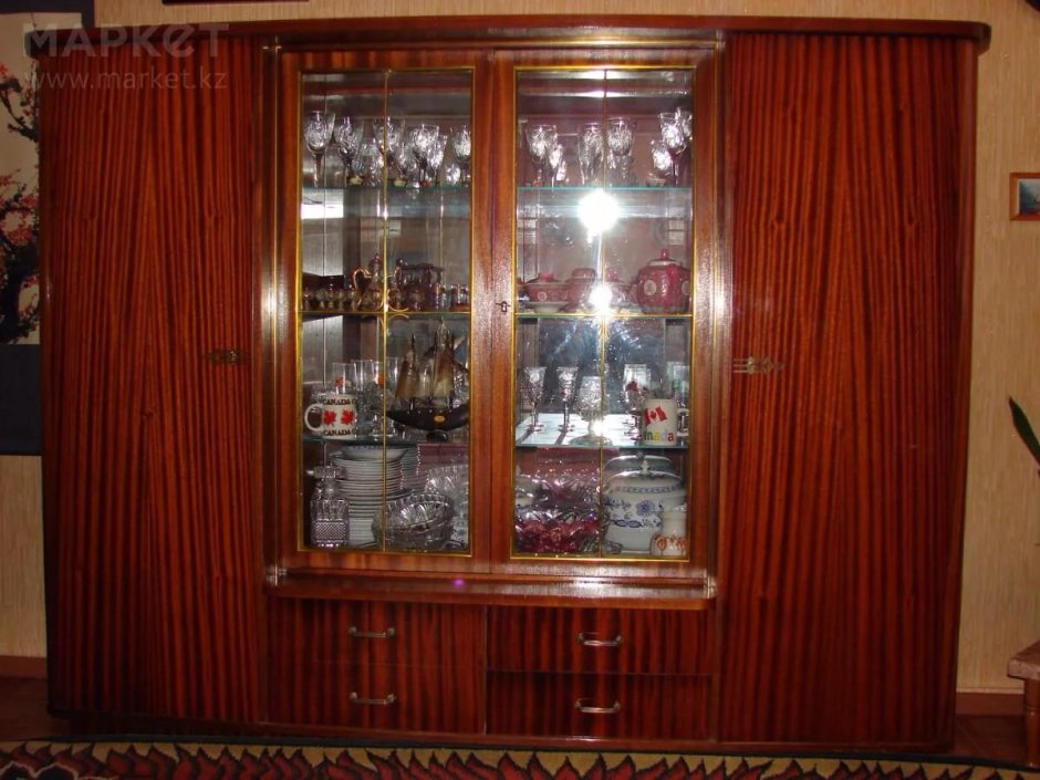 Сервант Хельга ГДР