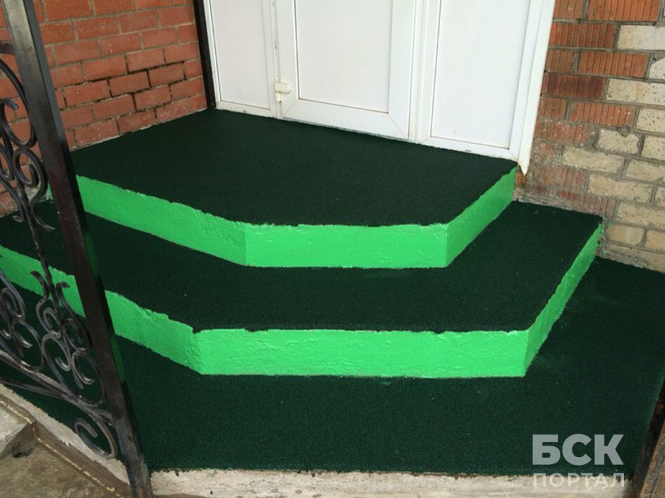 Ступени, подступенники из ДПК