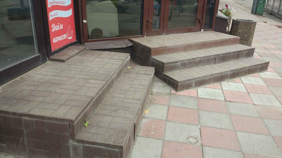 Люк полимерный малый, 15 кн - зелёный