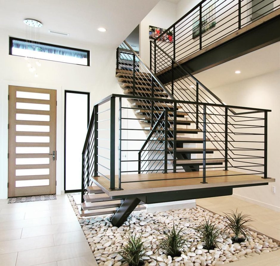 Лестница в таунхаусе