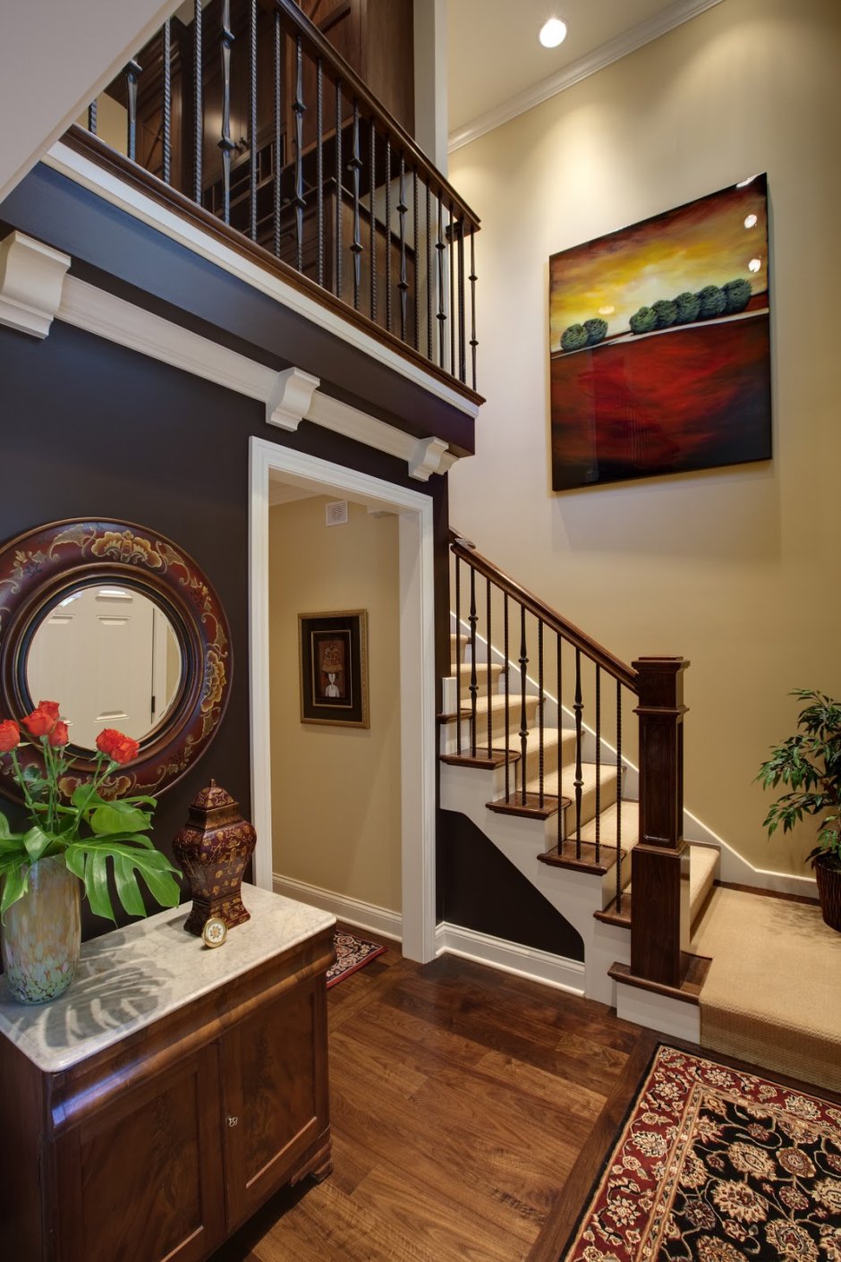 Люстра над лестницей Скандинавский стиль