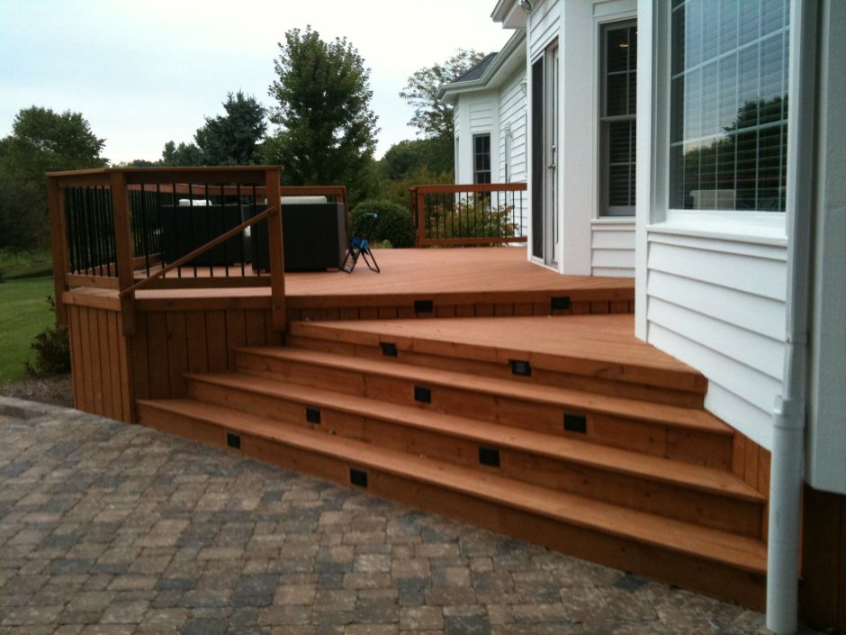 Ступени на террасу