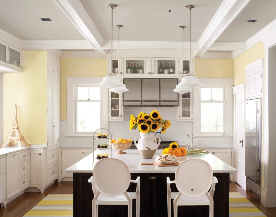 Лимонный цвет стен на кухне