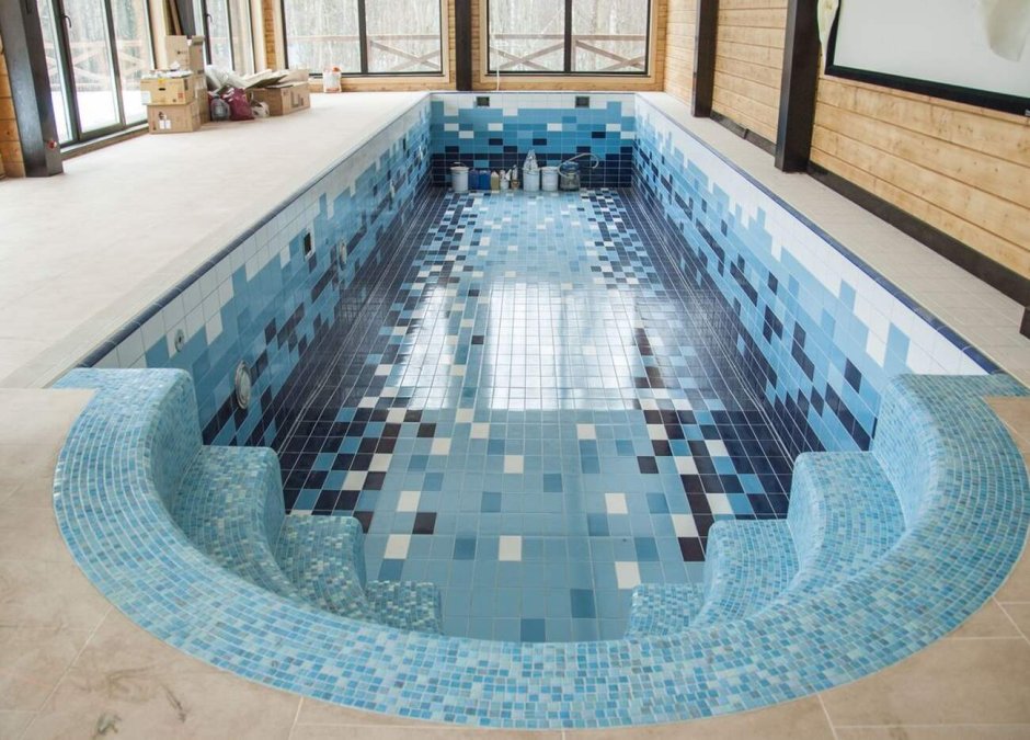 Плитка вокруг бассейна на улице