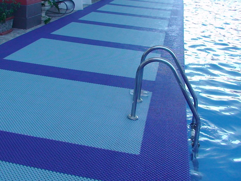 Модульное противоскользящее покрытие для бассейнов и саун Lagune