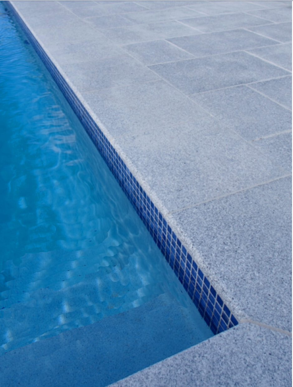 Плиточный бассейн