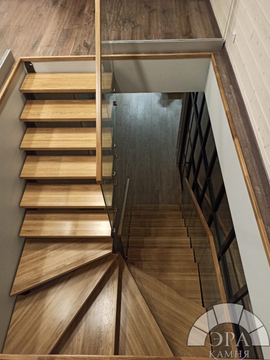 Лестница в проем 2х2м