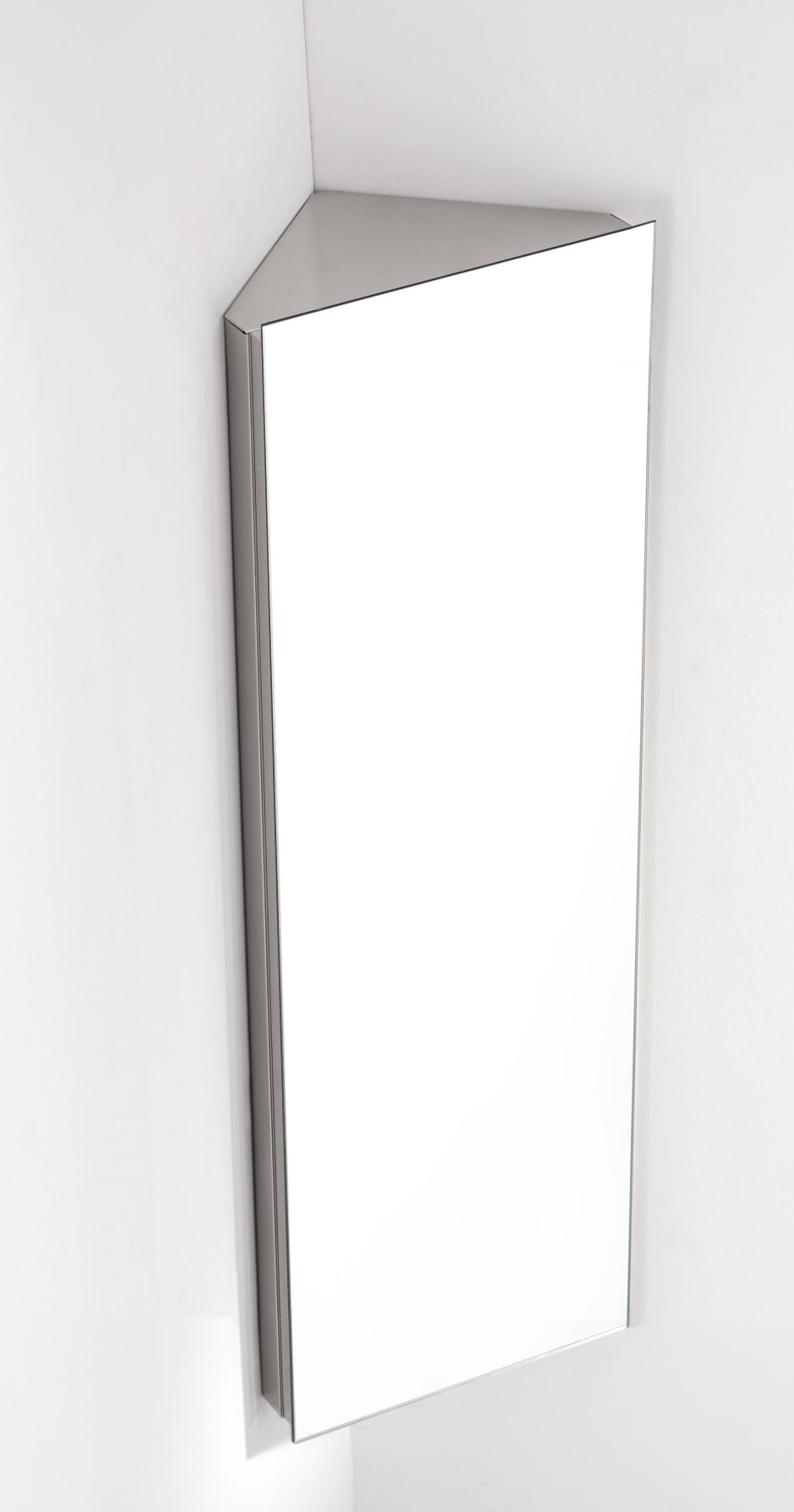 Угловой зеркальный шкафчик в ванную