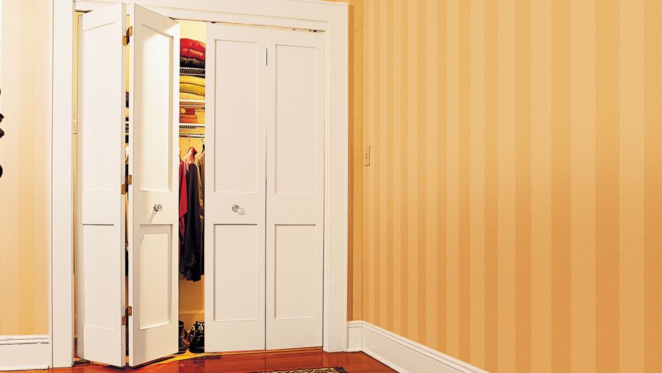 Шкафы гармошка складные двери Hettich