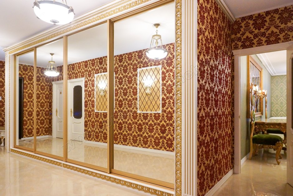 Шкаф купе с багетом