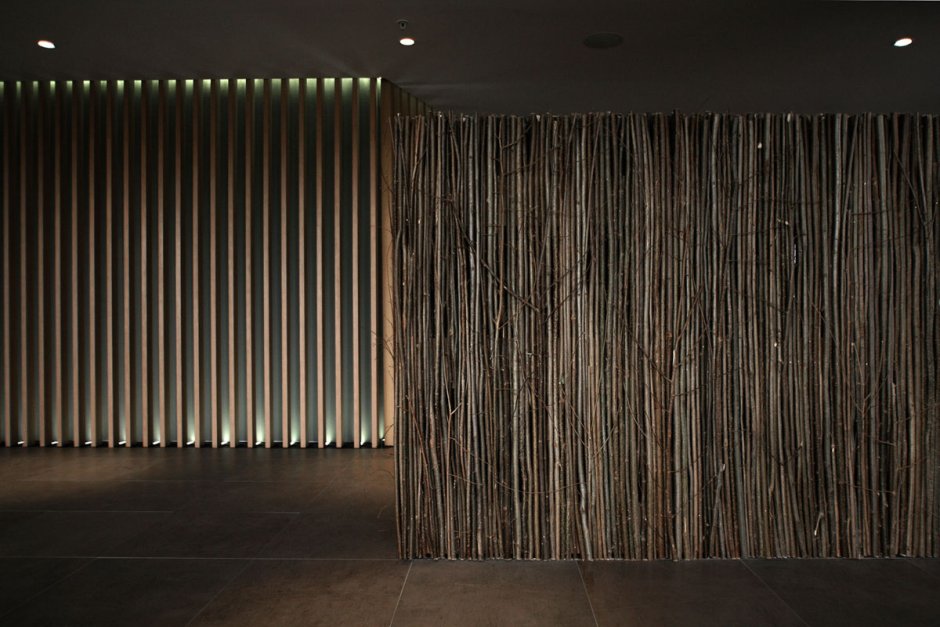 Деревянные рейки на стену с подсветкой
