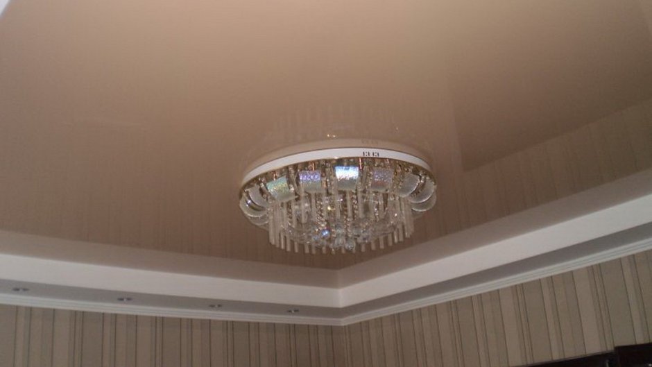 501 Цвет натяжного потолка